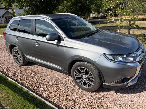 Mitsubishi Outlander SUV, Diesel, 2018, Grey
