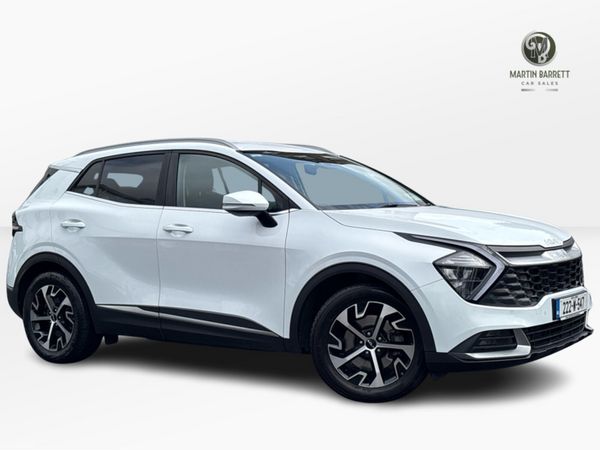 Kia Sportage MPV, Diesel, 2022, White