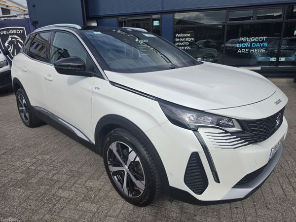 Peugeot 3008 MPV, Petrol, 2023, White