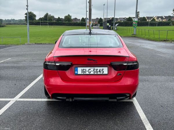 Jaguar XE Saloon, Diesel, 2016, Red