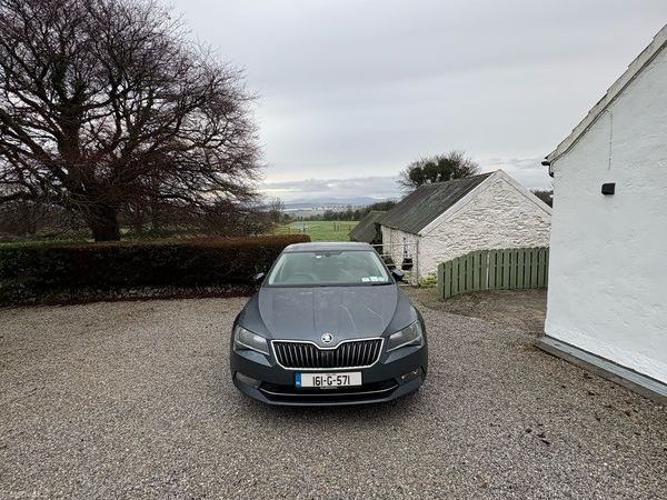 Skoda Superb Saloon, Diesel, 2016, Grey