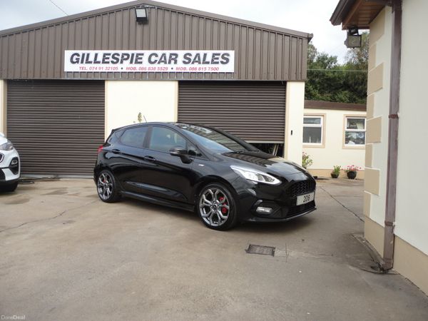 Ford Fiesta Hatchback, Diesel, 2018, Black