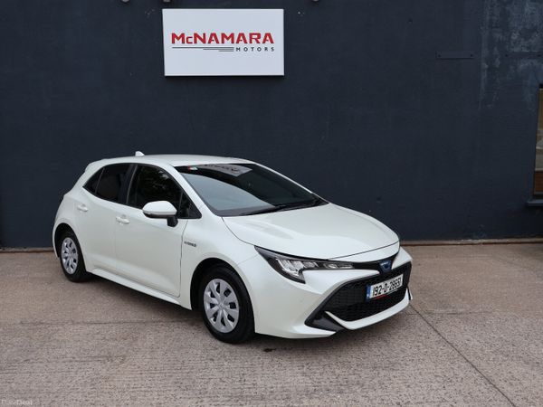 Toyota Corolla Hatchback, Petrol Hybrid, 2019, White