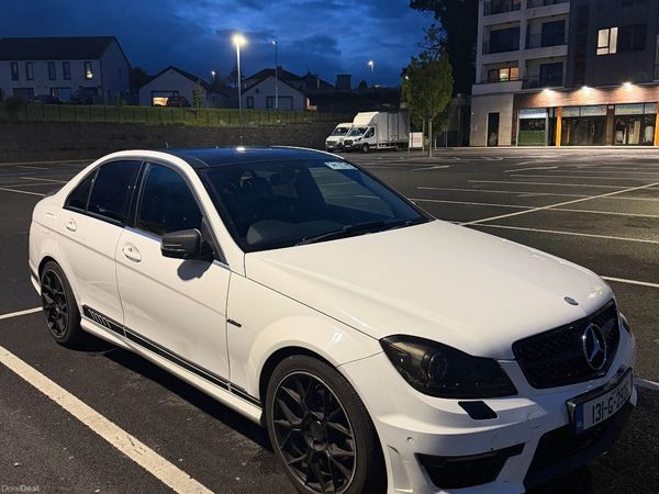 Mercedes-Benz C-Class Saloon, Diesel, 2013, White