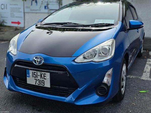 Toyota Aqua Hatchback, Petrol Hybrid, 2015, Blue