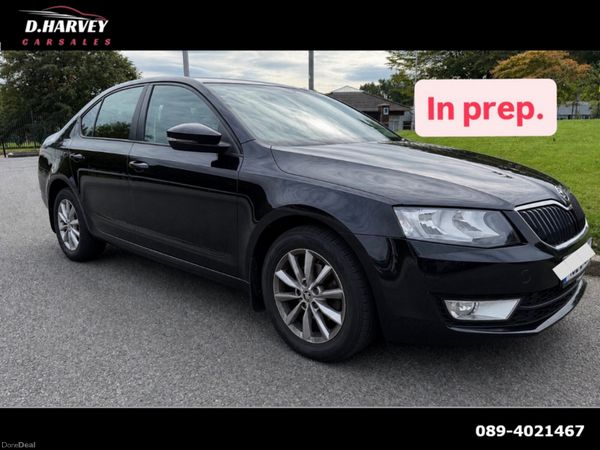 Skoda Octavia Hatchback, Diesel, 2016, Black