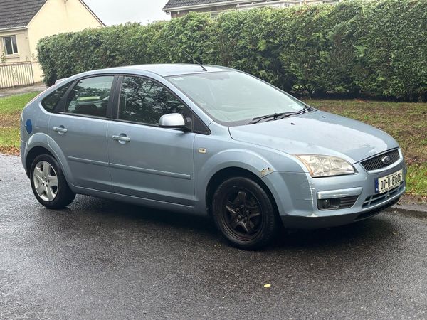 Ford Focus Hatchback, Petrol, 2007, Blue