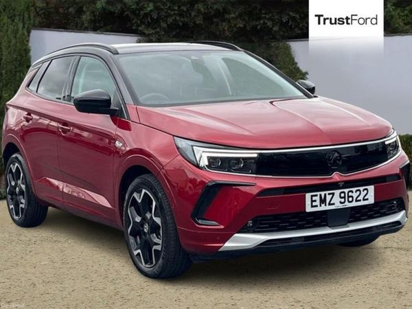 Vauxhall Grandland SUV, Petrol, 2024, Red
