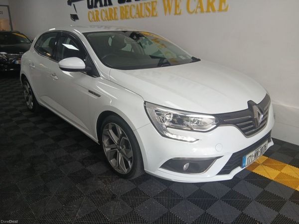 Renault Megane Hatchback, Diesel, 2017, White