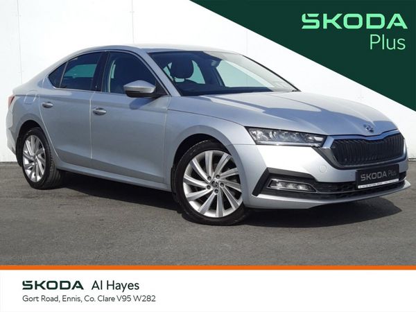 Skoda Octavia Saloon, Diesel, 2023, Grey