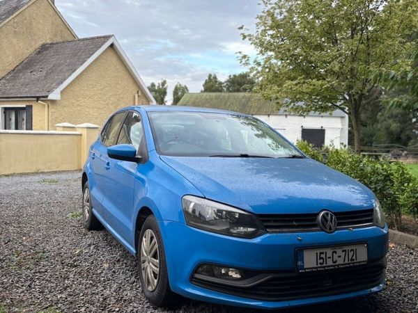 Volkswagen Polo Hatchback, Petrol, 2015, Blue