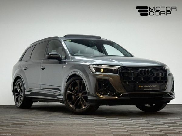 Audi Q7 SUV, Petrol Plug-in Hybrid, 2025, Grey