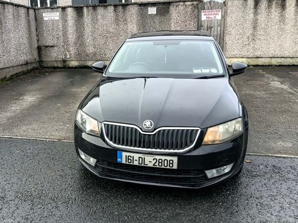 Skoda Octavia Saloon, Diesel, 2016, Black