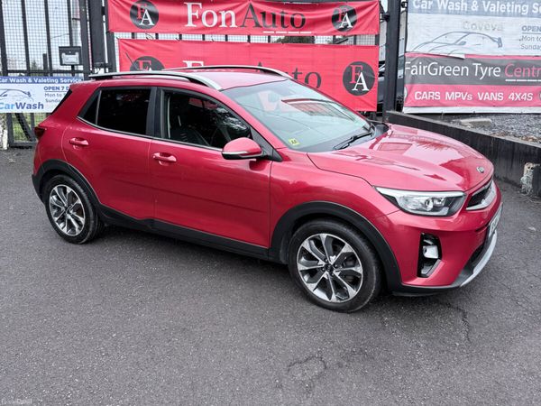 Kia Stonic Estate/Jeep, Diesel, 2018, Red