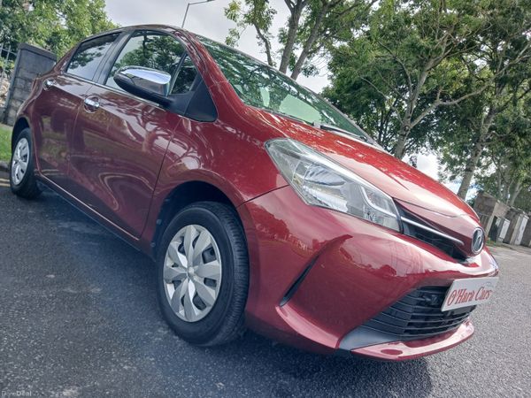 Toyota Yaris Hatchback, Petrol, 2016, Red