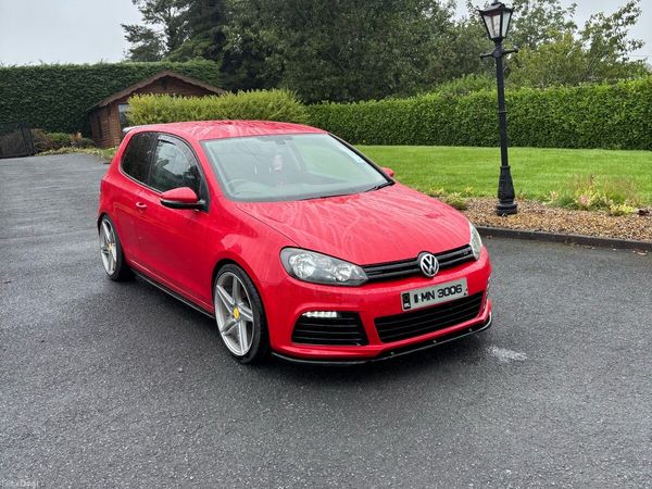 Volkswagen Golf Hatchback, Diesel, 2011, Red