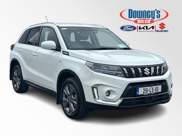 Suzuki Vitara SUV, Petrol, 2025, White