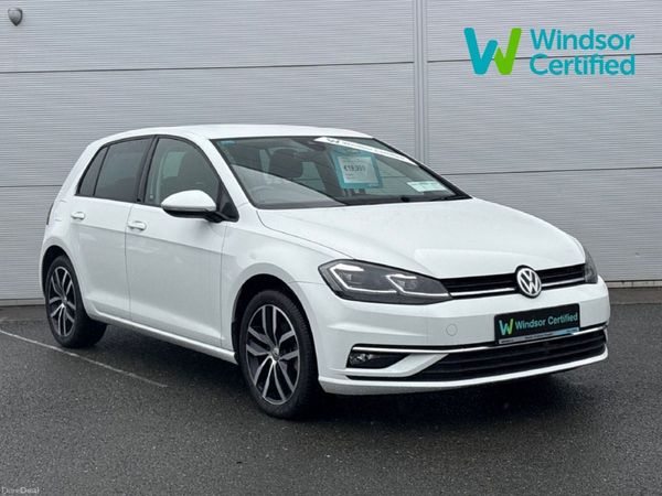 Volkswagen Golf Hatchback, Petrol, 2019, White