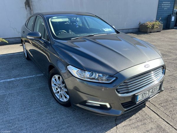 Ford Mondeo Hatchback, Diesel, 2017, Grey