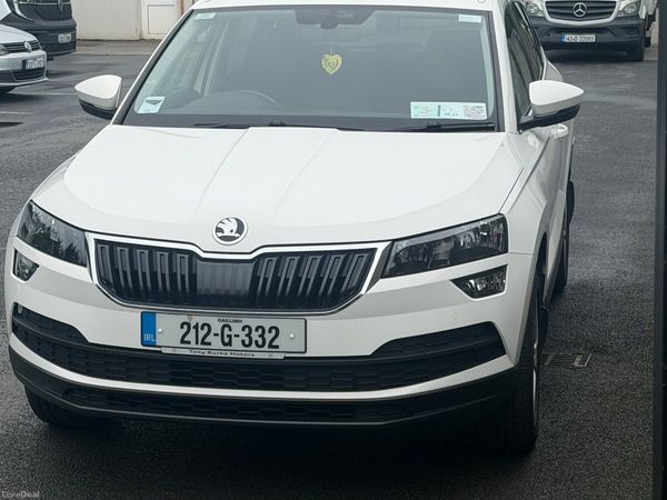 Skoda Karoq Estate/Jeep, Diesel, 2021, White