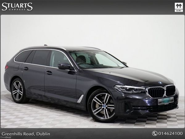 BMW 5-Series Estate, Petrol Plug-in Hybrid, 2023, Grey