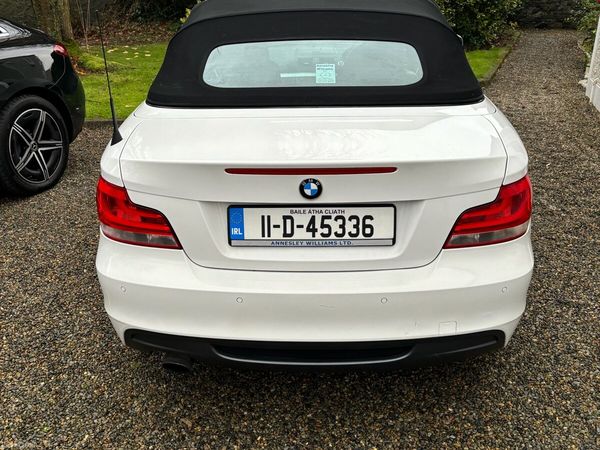BMW 1-Series Convertible, Petrol, 2011, White