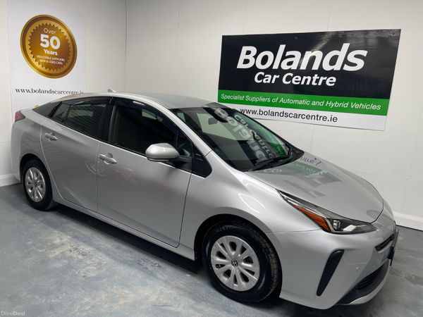 Toyota Prius Hatchback, Petrol Hybrid, 2021, Silver