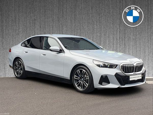 BMW 5-Series Saloon, Petrol Plug-in Hybrid, 2026, Grey