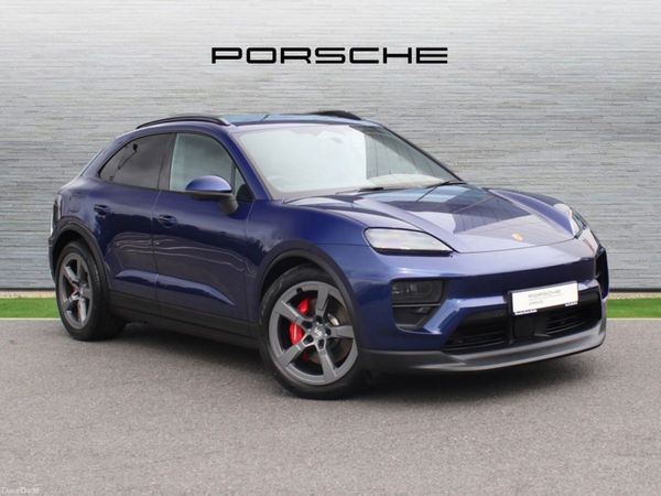 Porsche Macan SUV, Electric, 2026, Blue