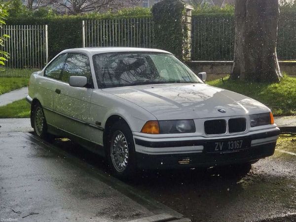 BMW 3-Series Coupe, Petrol, 1995, White