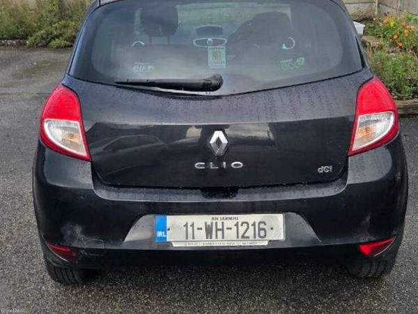 Renault Clio Hatchback, Diesel, 2011, Black