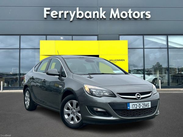 Opel Astra Saloon, Diesel, 2017, Grey