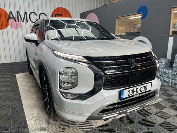 Mitsubishi Outlander SUV, Petrol Plug-in Hybrid, 2023, White