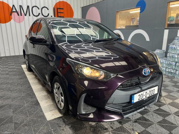 Toyota Yaris Hatchback, Petrol Hybrid, 2020, Purple