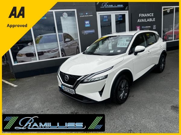 Nissan Qashqai SUV, Petrol, 2022, White