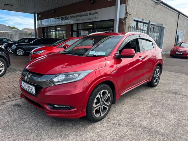Honda Vezel MPV, Petrol Hybrid, 2017, Red