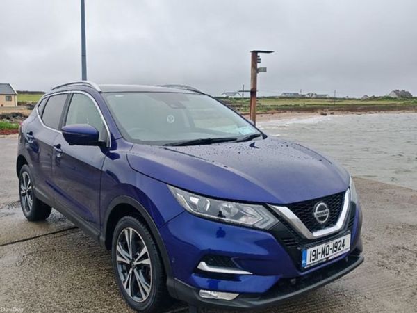 Nissan Qashqai Hatchback, Diesel, 2019, Blue