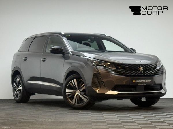 Peugeot 5008 MPV, Diesel, 2023, Grey