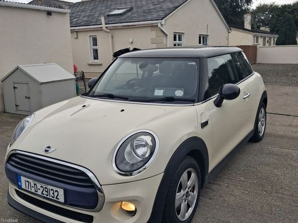 Mini Cooper Hatchback, Diesel, 2017, White
