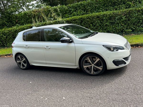Peugeot 308 Hatchback, Diesel, 2017, White