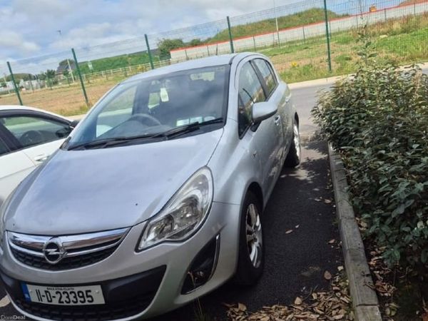Opel Corsa Hatchback, Petrol, 2011, Silver