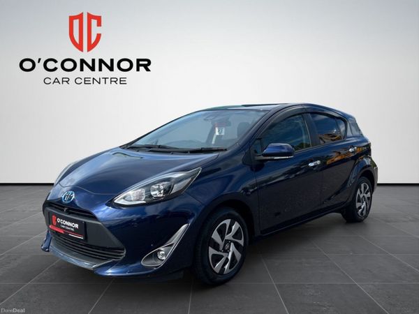 Toyota Aqua Hatchback, Petrol Hybrid, 2021, Blue