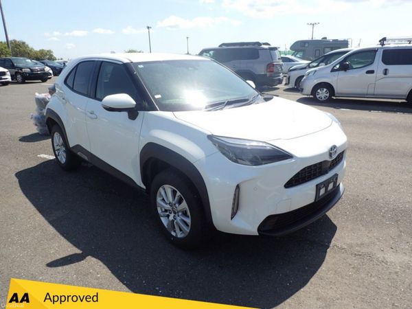 Toyota Yaris Cross SUV, Petrol Hybrid, 2022, White