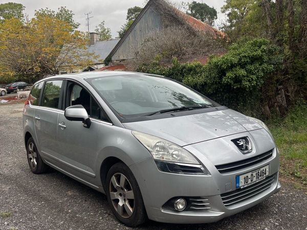 Peugeot 5008 MPV, Diesel, 2010, Grey