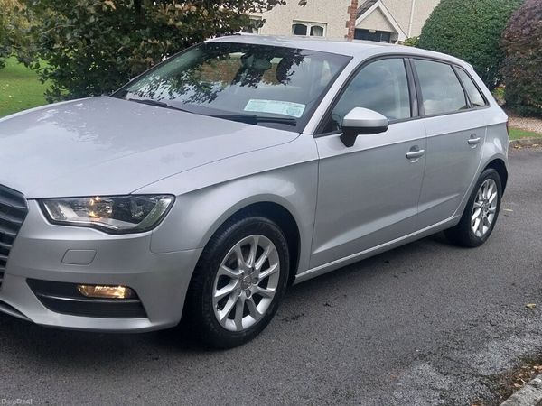 Audi A3 Hatchback, Diesel, 2014, Silver