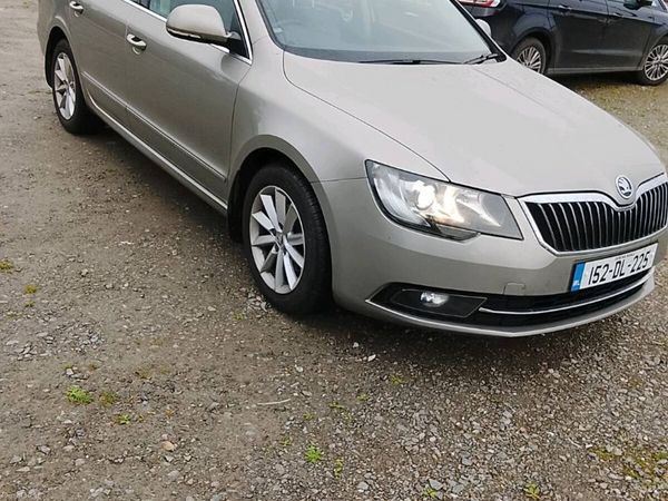 Skoda Superb Saloon, Diesel, 2015, Beige
