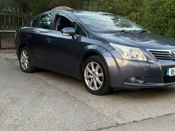 Toyota Avensis Saloon, Diesel, 2010, Blue