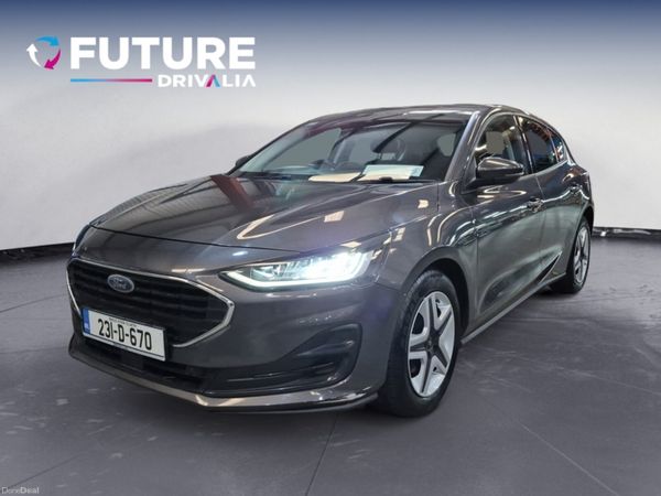 Ford Focus Hatchback, Diesel, 2023, Grey