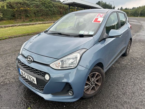 Hyundai i10 Hatchback, Petrol, 2018, Blue