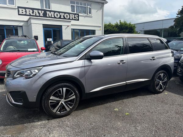 Peugeot 5008 MPV, Diesel, 2018, Grey